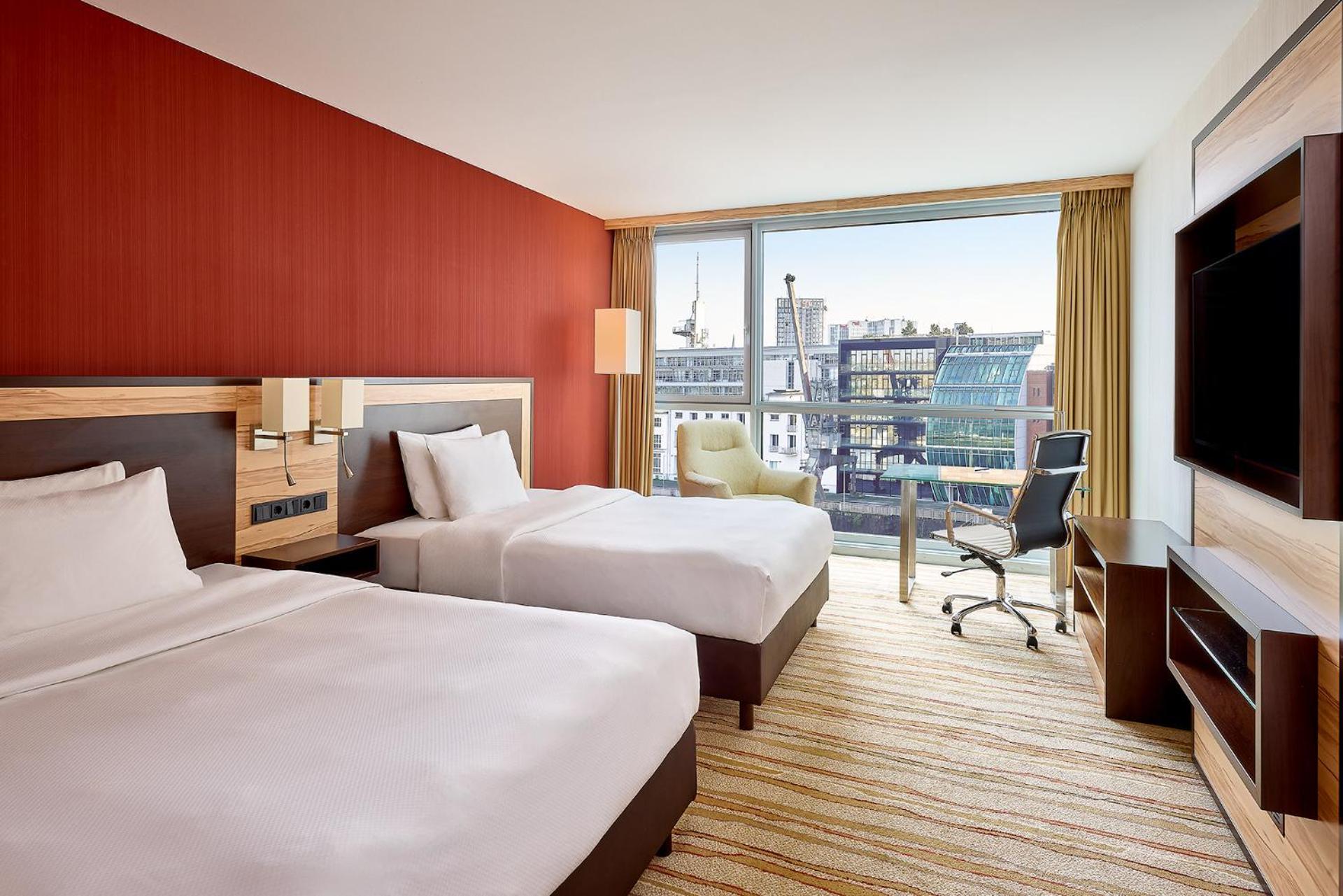 Courtyard By Marriott Duesseldorf Hafen Hotel Exterior photo